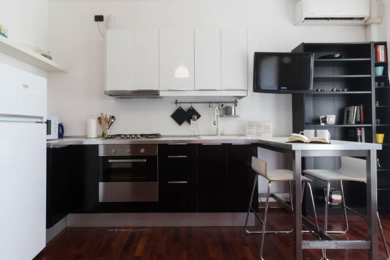 Italianway - Carrara 5 Apartment Milan Exterior photo
