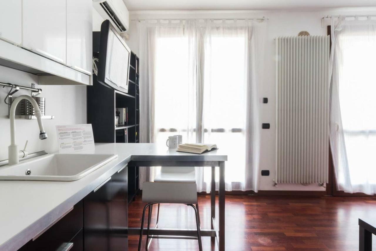 Italianway - Carrara 5 Apartment Milan Exterior photo